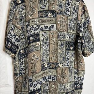 Floral Patterned Women's Shirt